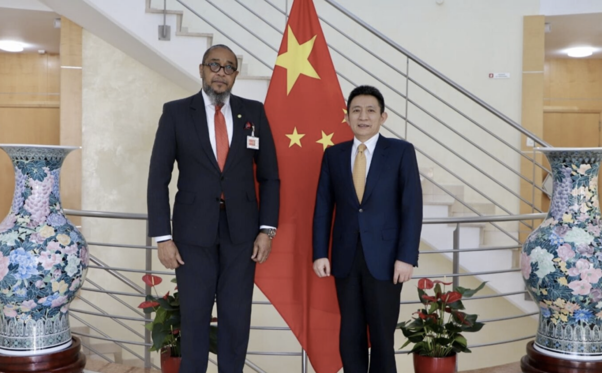 安提瓜和巴布达与中国世贸组织大使组织双边会晤